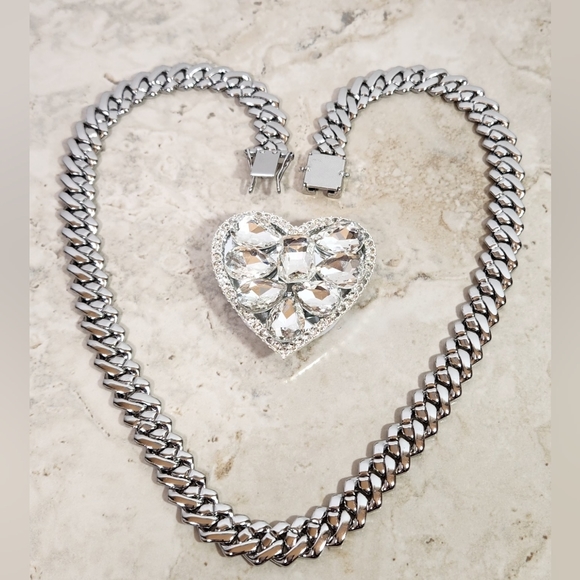 🆕️18k Cuban Link Chain🥰 - Picture 5 of 6